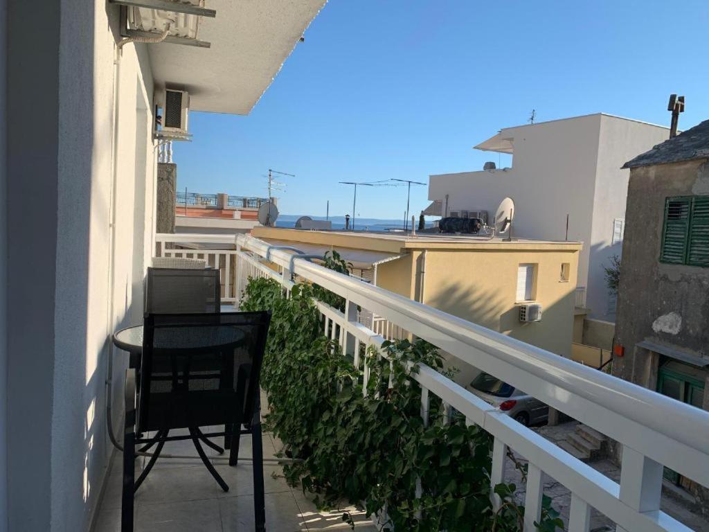 Apartments Mestral Baška Voda Екстериор снимка